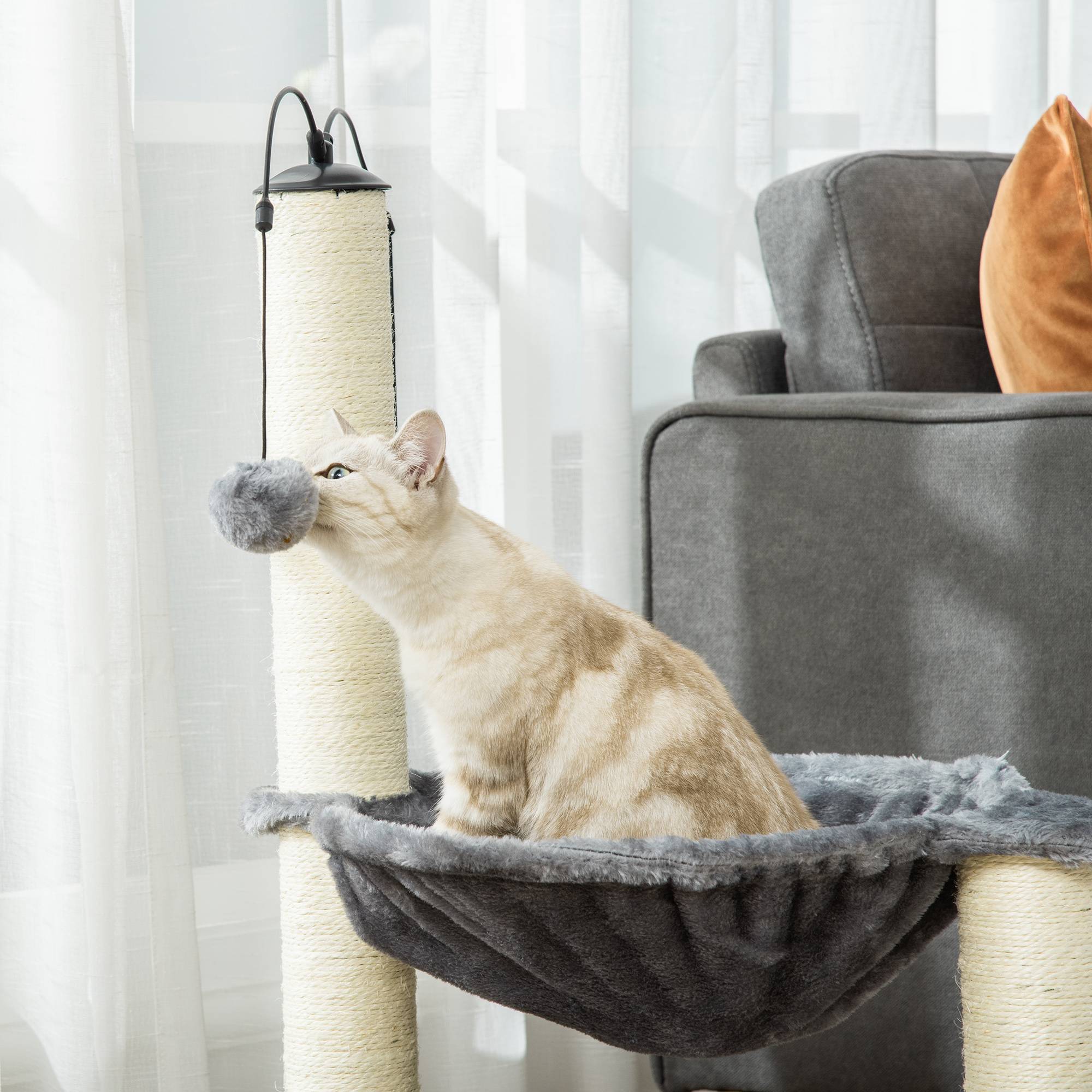 Pawhut - Arbre à chat 2 griffoirs grattoirs sisal naturel hamac jeu 2 boules suspendues peluche haute densité 400 g/m² gris - Imagen 9