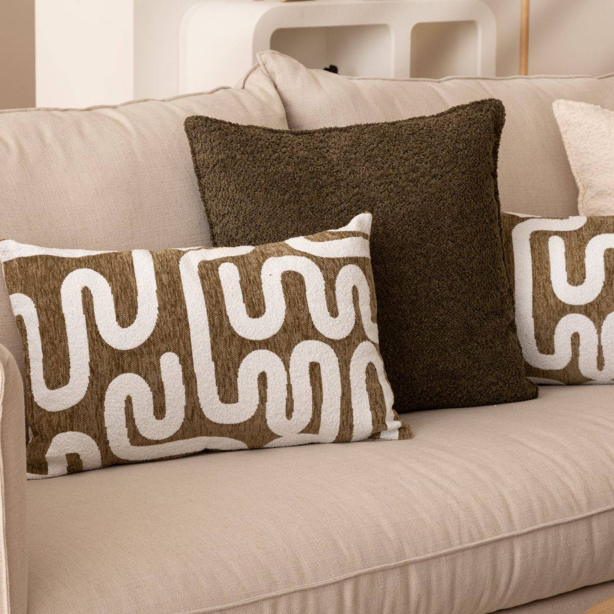 Atmosphera - Coussin bouclette Soana vert kaki 45x45cm - Atmosphera Créateur d'intérieur - Imagen 6