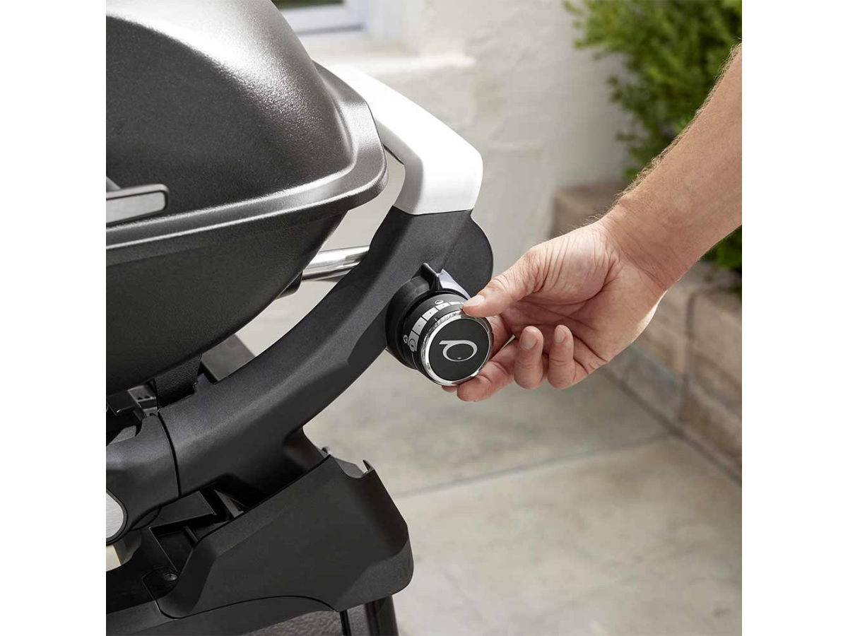 Weber - Barbecue à gaz Q 2200N noir avec pied + Rôtissoire - Weber - Image 5