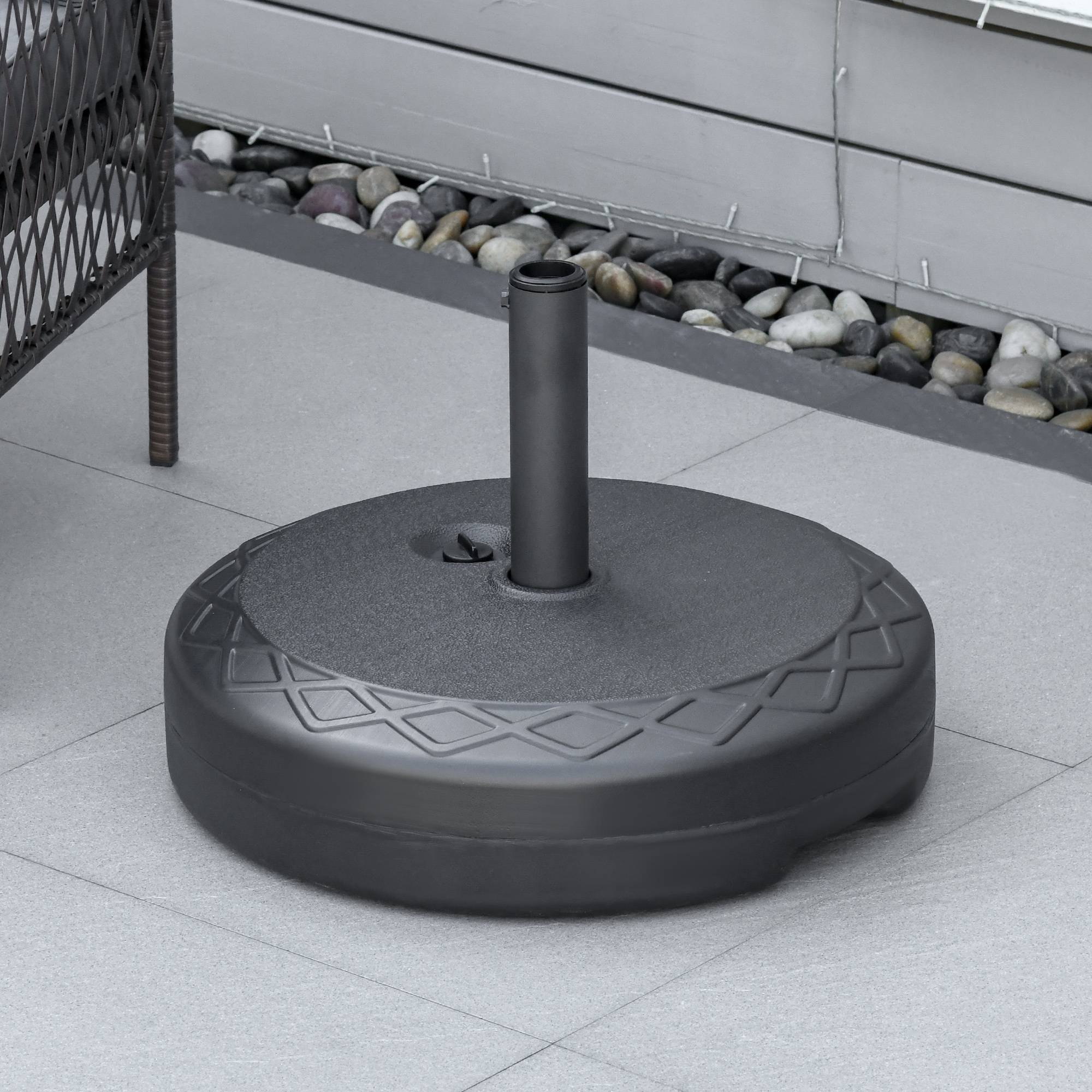 Pied de parasol à lester plastique HDPE jardin terrasse maintien sécurisé Ø55cm noir - ComfortXL Outdoor Living - Image 1
