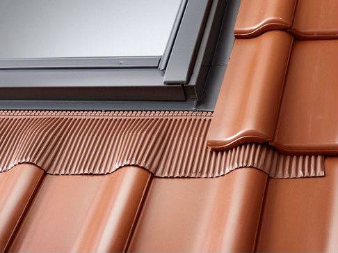 Raccord Rouge brun VELUX 55x98 cm pour tuile inférieure à 120mm - EDW CK04 0700C2