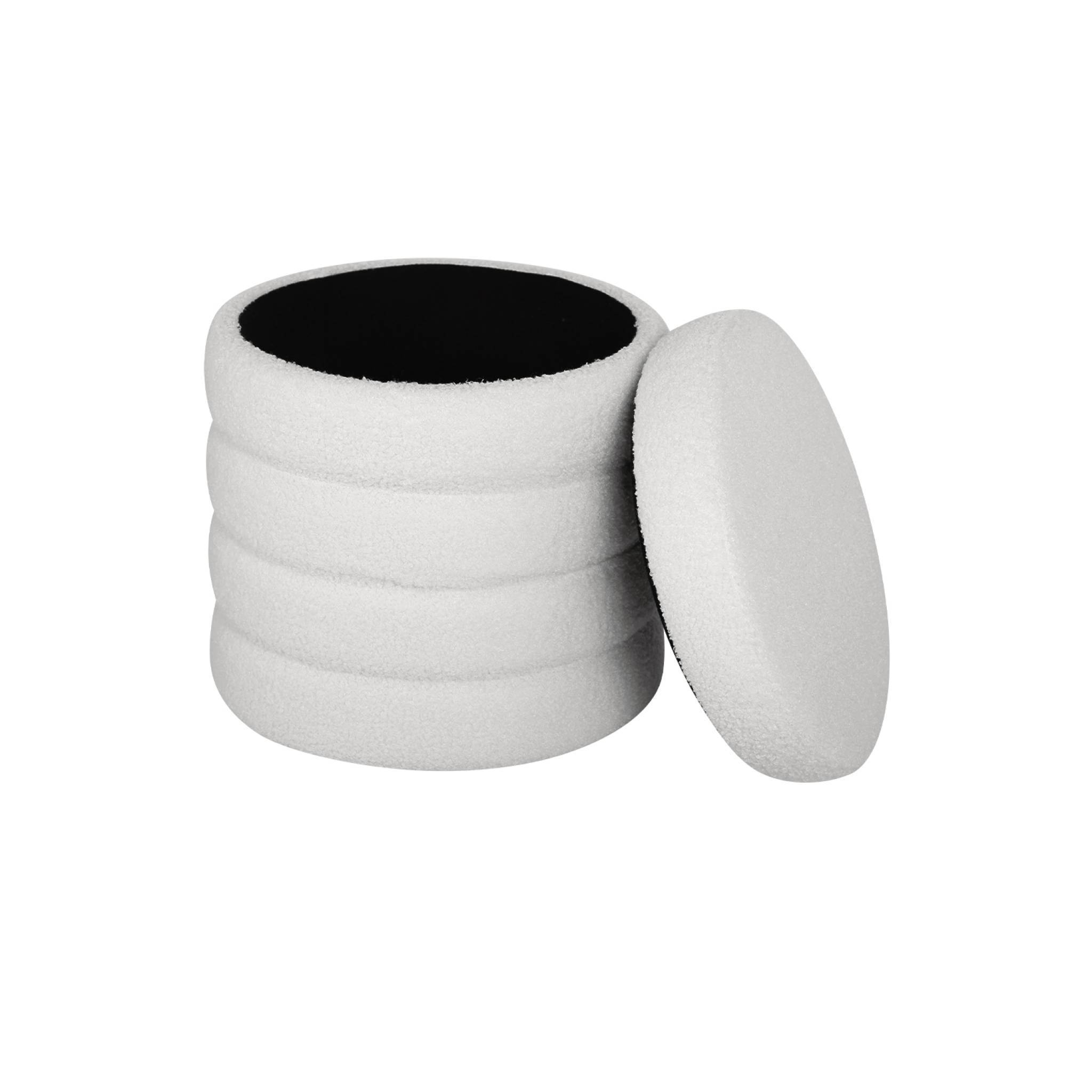 Tabouret en bouclettes blanches avec coffre de rangement intégré | sweeek - Image 5