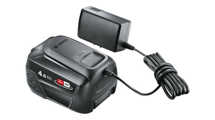 Bosch - Pack 18V Batterie 4.0Ah + chargeur 18V20 BOSCH - 1600A024Z5