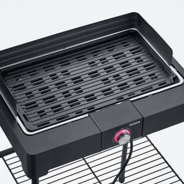 Severin - Barbecue Electrique - Grillade  électrique SEVERIN - PG8568 - Surface de cuisson 44,5x26cm - Hauteur 85cm - 2200W