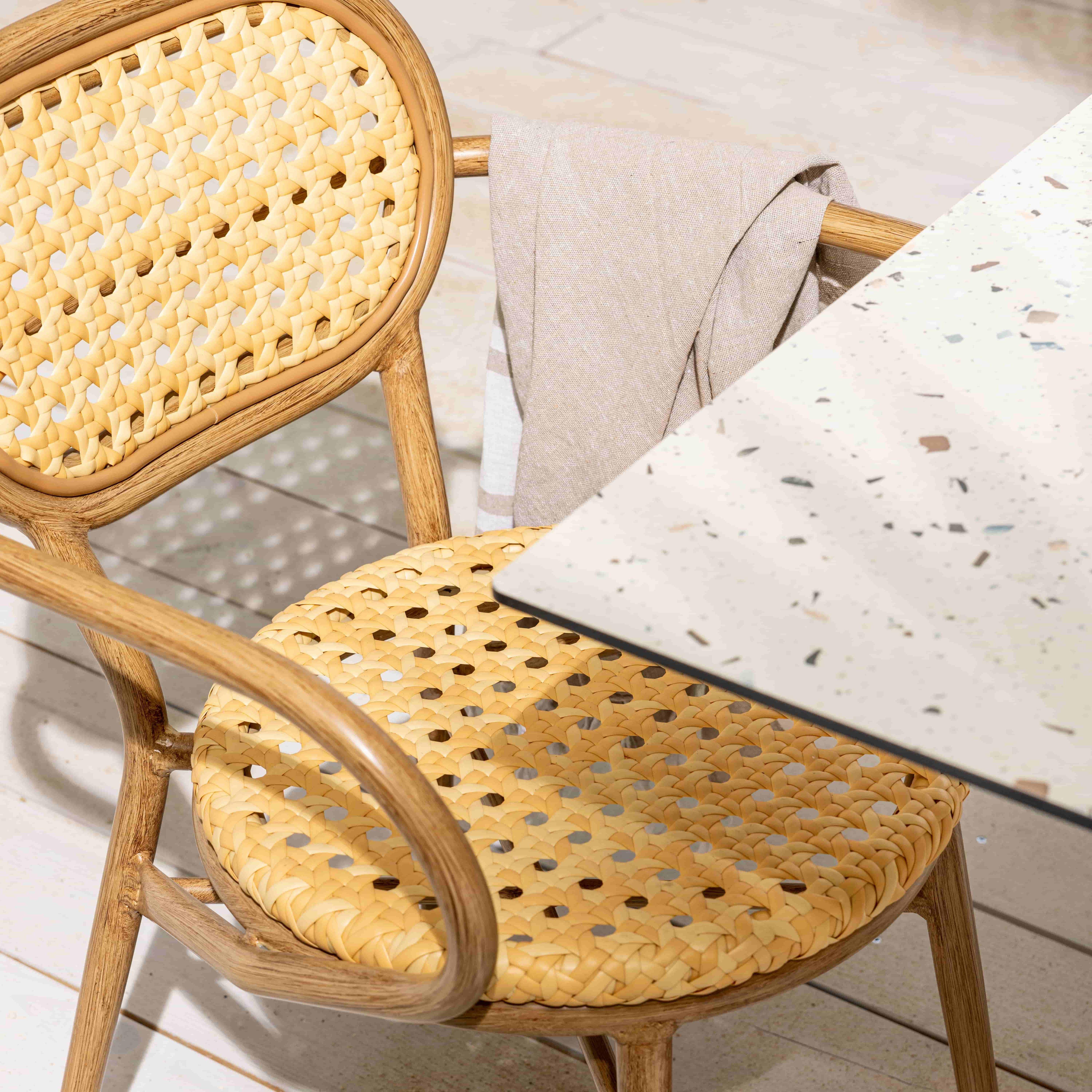 Oviala - Fauteuil de terrasse en rotin synthétique et aluminium Portimao - Oviala - Imagen 5