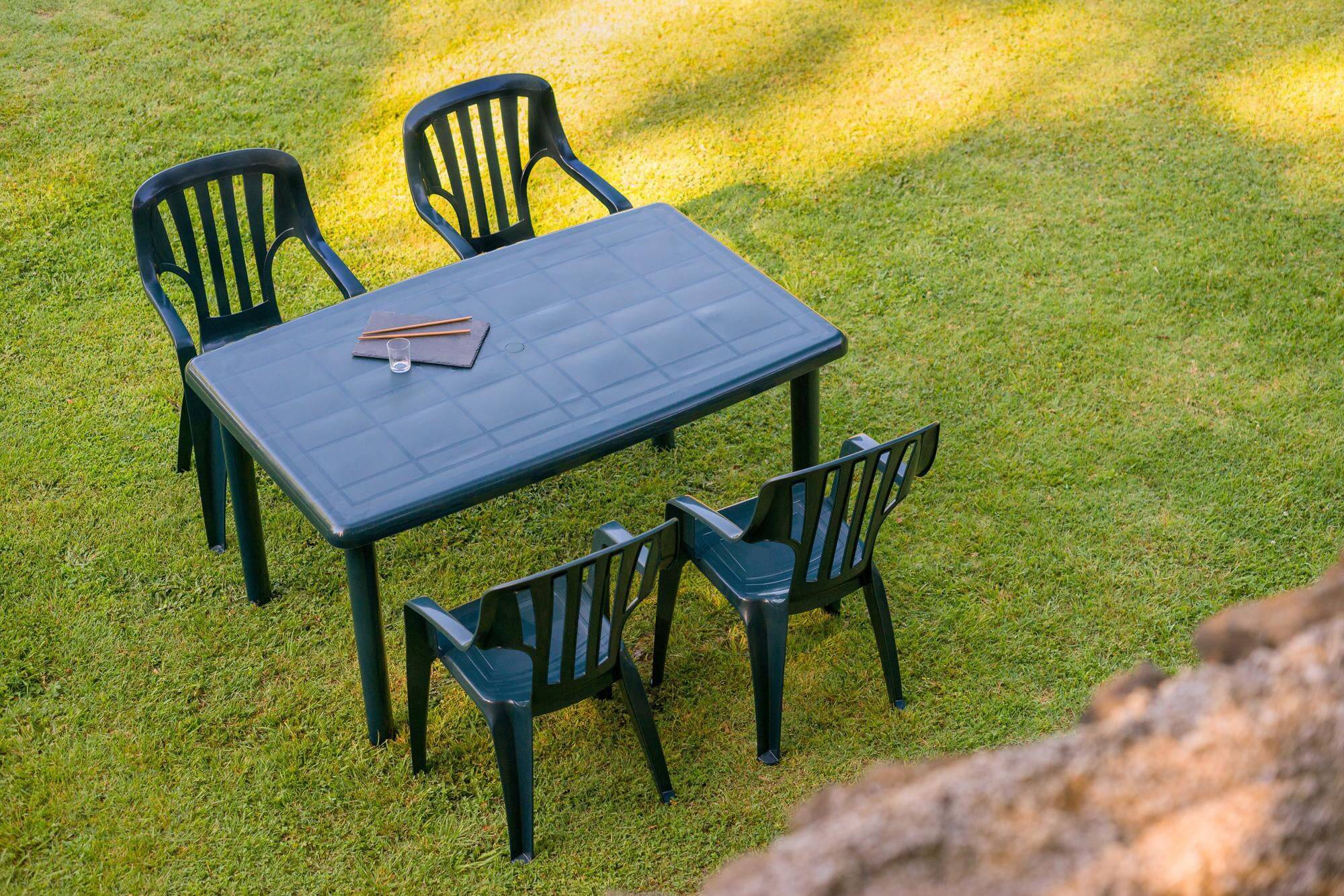 Table rectangulaire recyclée extérieur 140x90 sable du désert OLOT garbar - Image 6