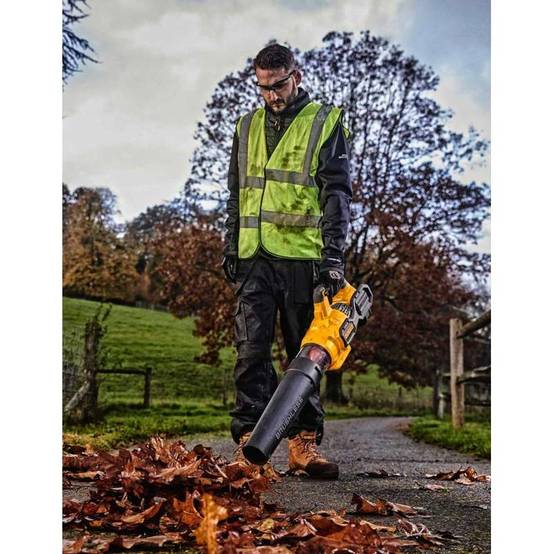 Souffleur XR 54V Flexvolt Brushless DEWALT - Sans batterie, ni chargeur - DCMBA572N-XJ - Image 3