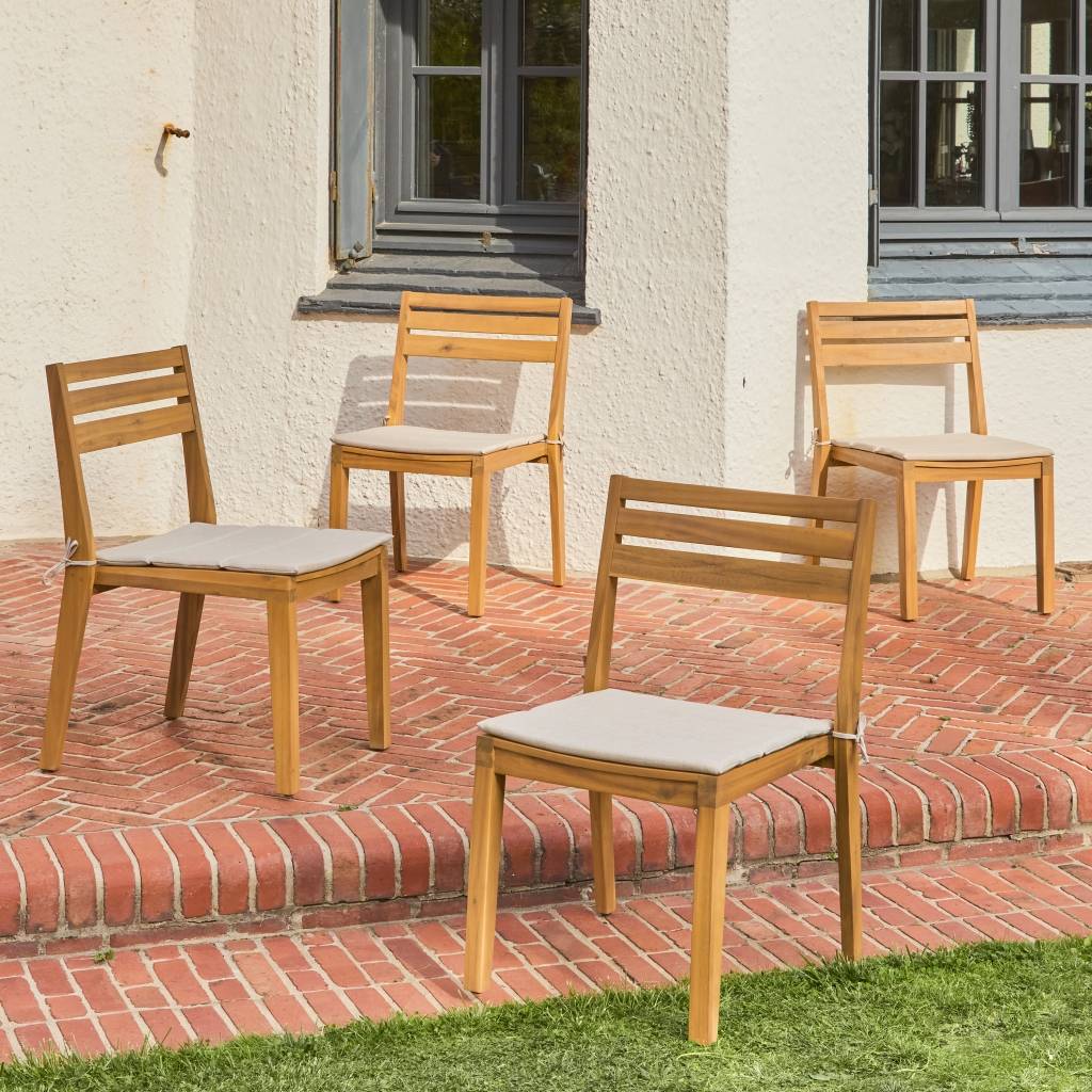 sweeek - Lot de 4 chaises de jardin beige MERINA bois d'acacia avec coussin. 52 x 55 x 81 cm | sweeek - Image 1