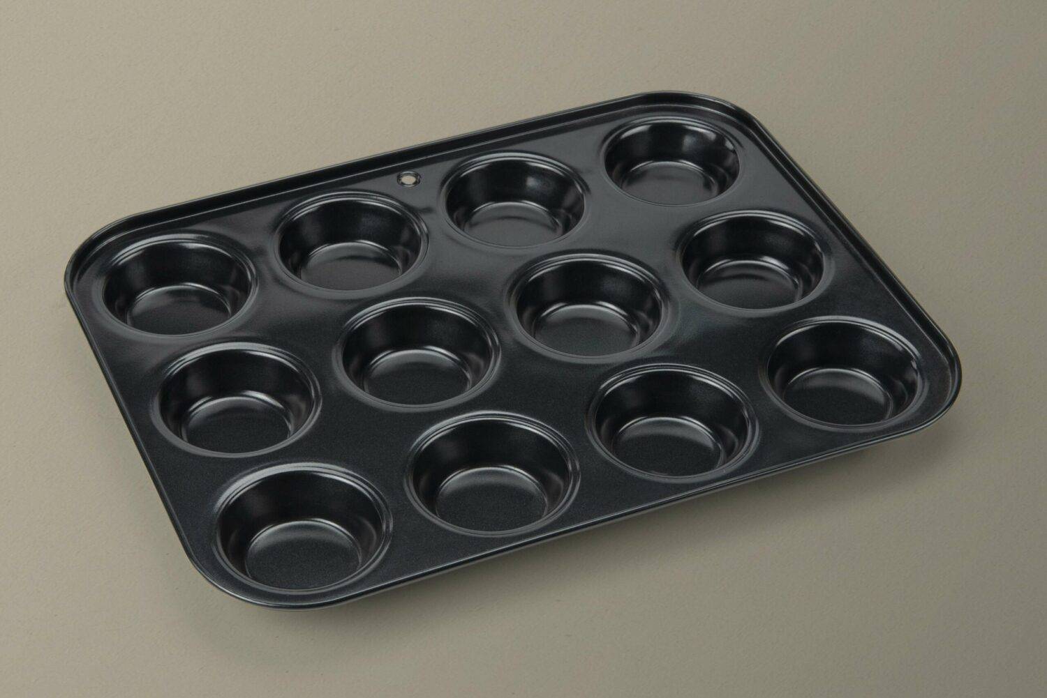 Moule à muffins avec revêtement anti-adhésif - 32 x 24 cm - En acier carbone - Convient aux fours - Myway - Imagen 6