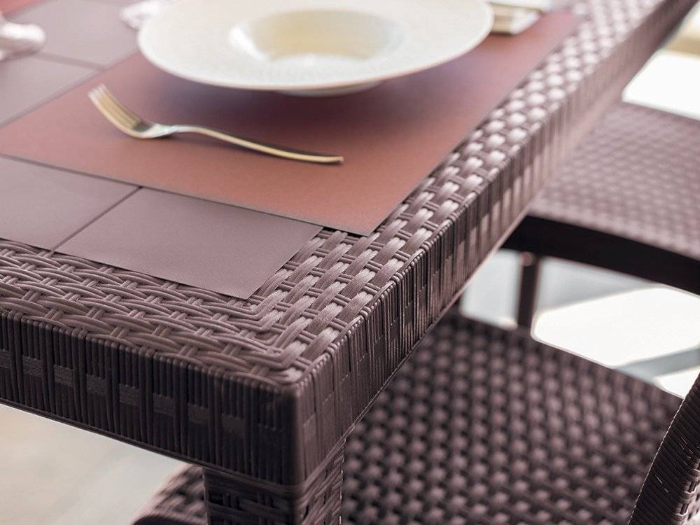 Dmora - Table d'extérieur Giove, Base pique-nique, Table de jardin, Table d'extérieur polyvalent, Made in Italy, 150x90 h74 cm, Marron - Imagen 5