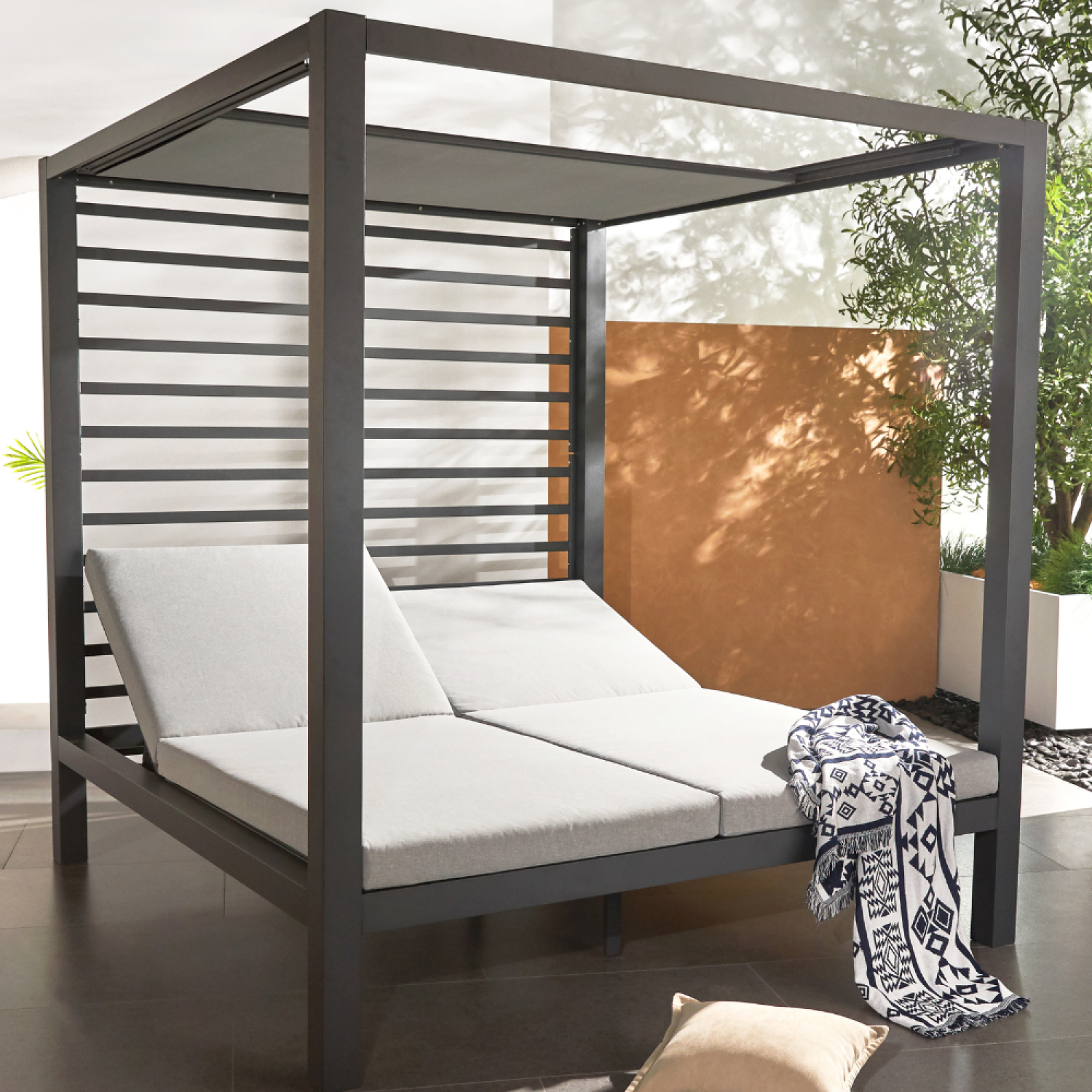 Lit de jardin 2 places structure aluminium gris foncé MATALA - Image 2