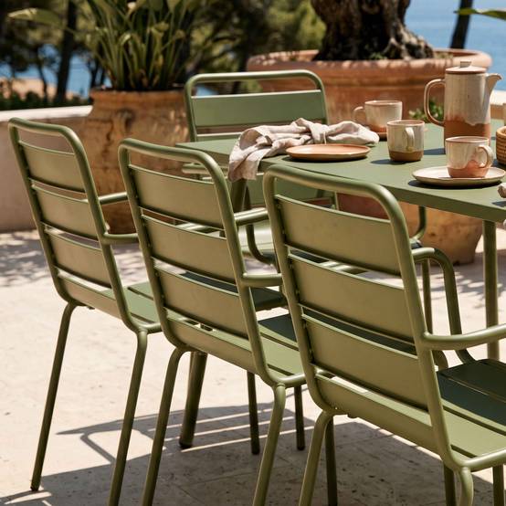 Oviala - Ensemble table de jardin et 8 fauteuils en métal vert Kaki Palavas - Oviala - Image 4