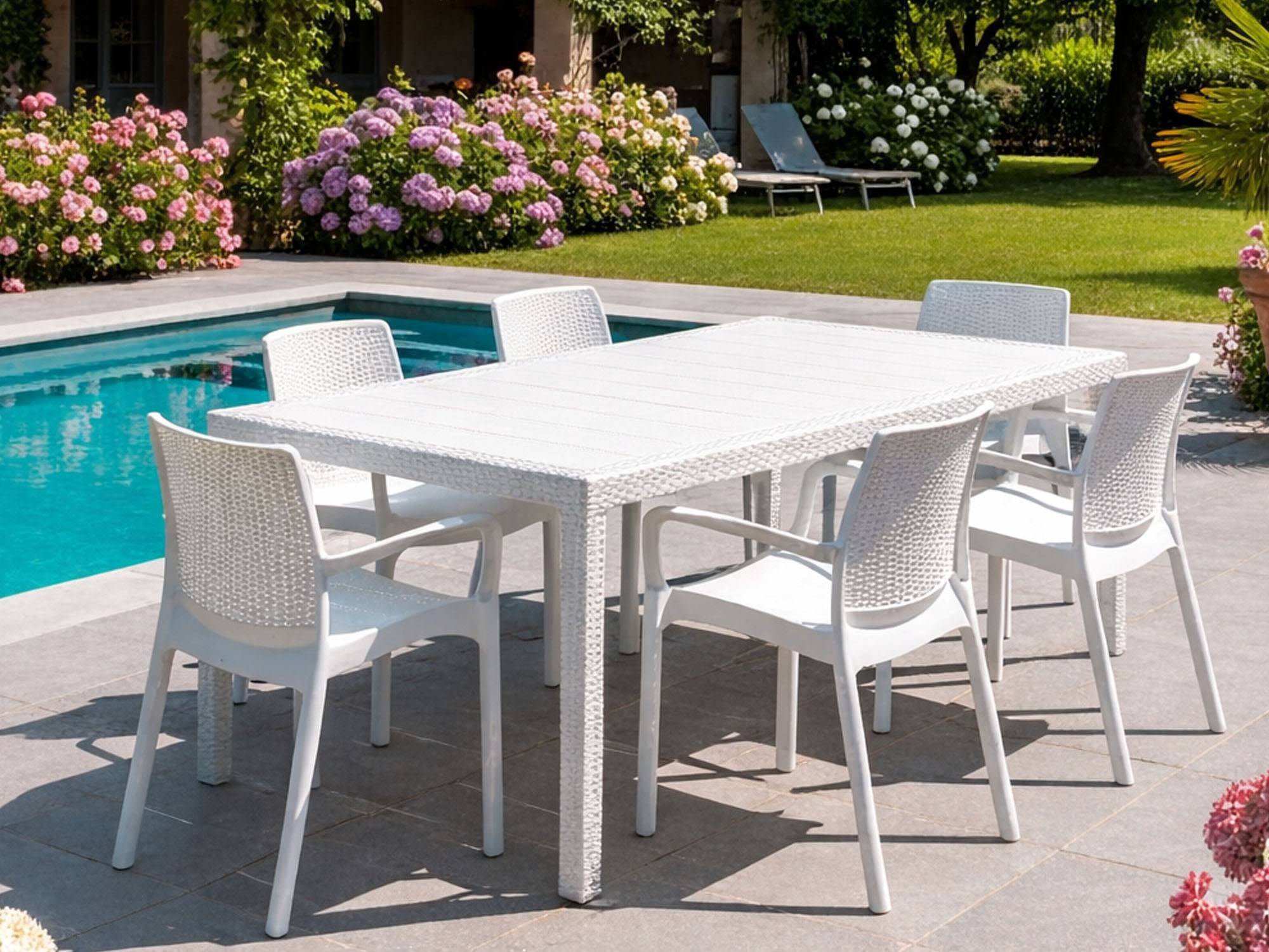 Dmora - Ensemble table et chaises Dantonaz, étagère rectangulaire d'extérieur extensible avec 4 chaises incluses, table et sièges de jardin effet rotin, Blanc - Imagen 5