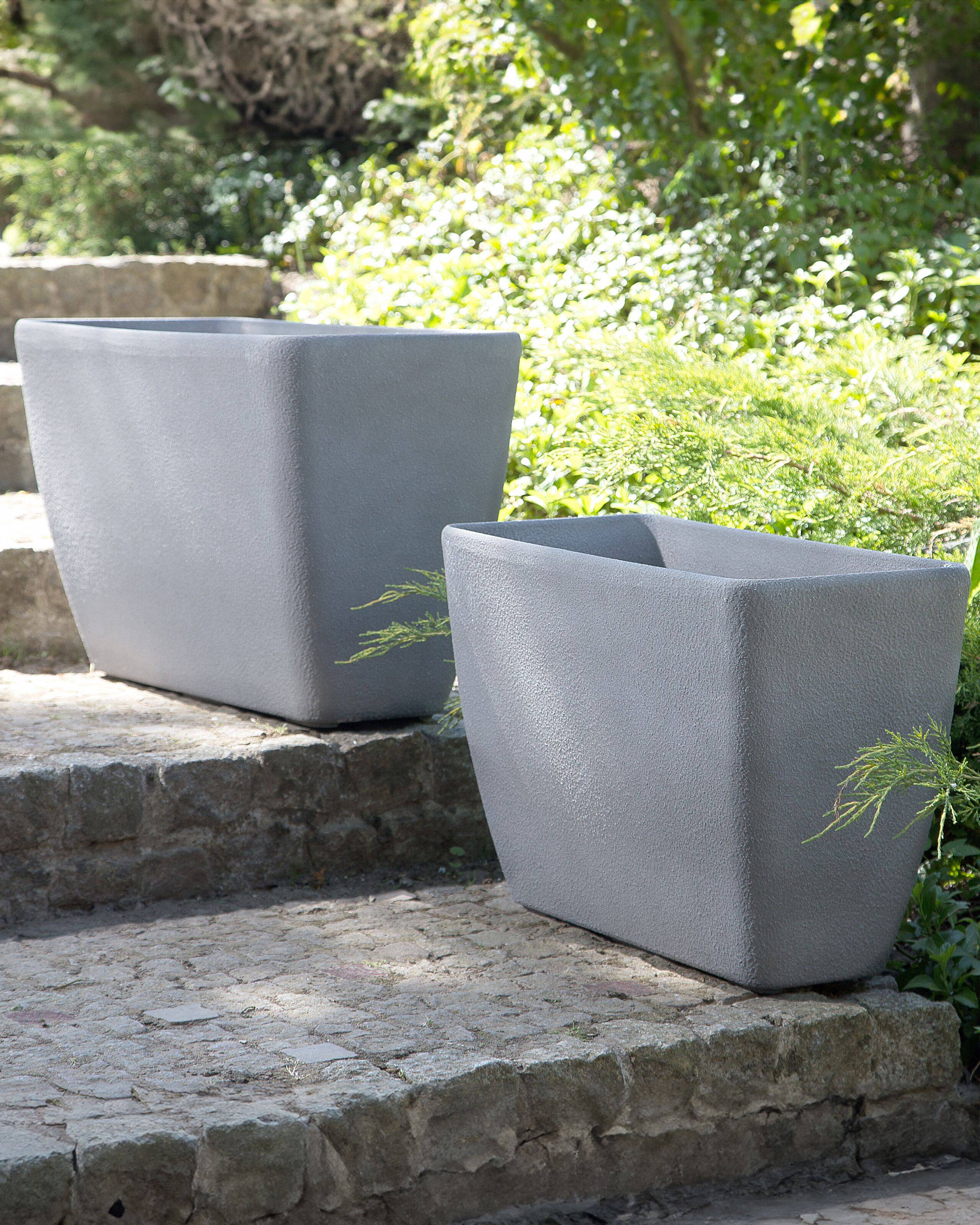 Beliani - Cache-Pot Gris Effet Pierre en Polyrésine 32 x 74 x 45 cm Pot de Fleurs Long et Haut au Design Moderne Idéal pour Extérieur et Intérieur - Imagen 2