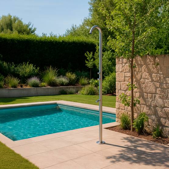 Douche piscine exterieure inox satinee 316 avec lavepieds acier et mitigeur - Image 1