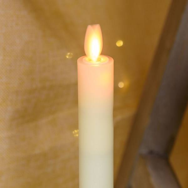 Lotti - Jeu de 2 chandelles lumineuses à piles en cire ivoire flamme en mouvement 23cm LED blanc chaud Lotti - Imagen 5