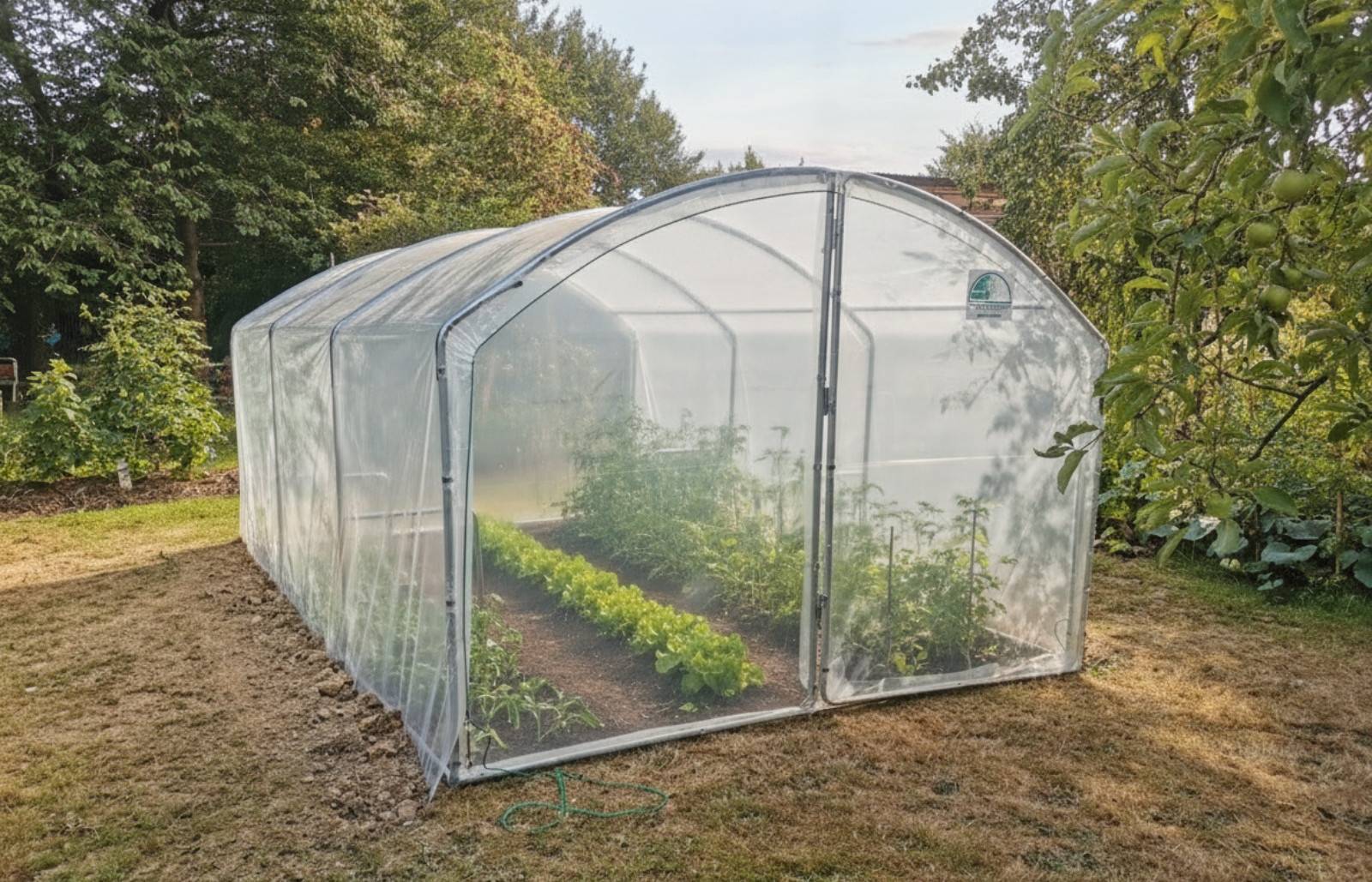 Serre tunnel de jardin - 13,5m² -  3 x 4,5 m - pieds droits - haute résistance à petit prix - LES SERRES TONNEAU