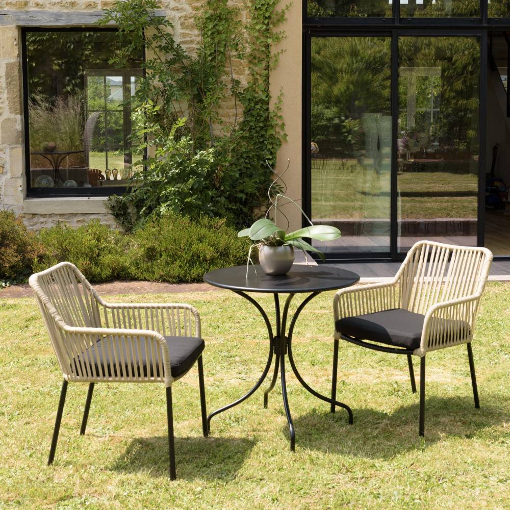 Macabane - MALO - Ensemble de jardin - Table diam 70 + 2 fauteuils beiges/noirs - Imagen 2