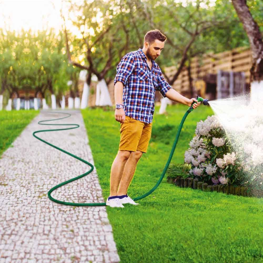 Terre Jardin - Tuyau d'arrosage extensible avec pistolet 22 mètres Vert - Imagen 5