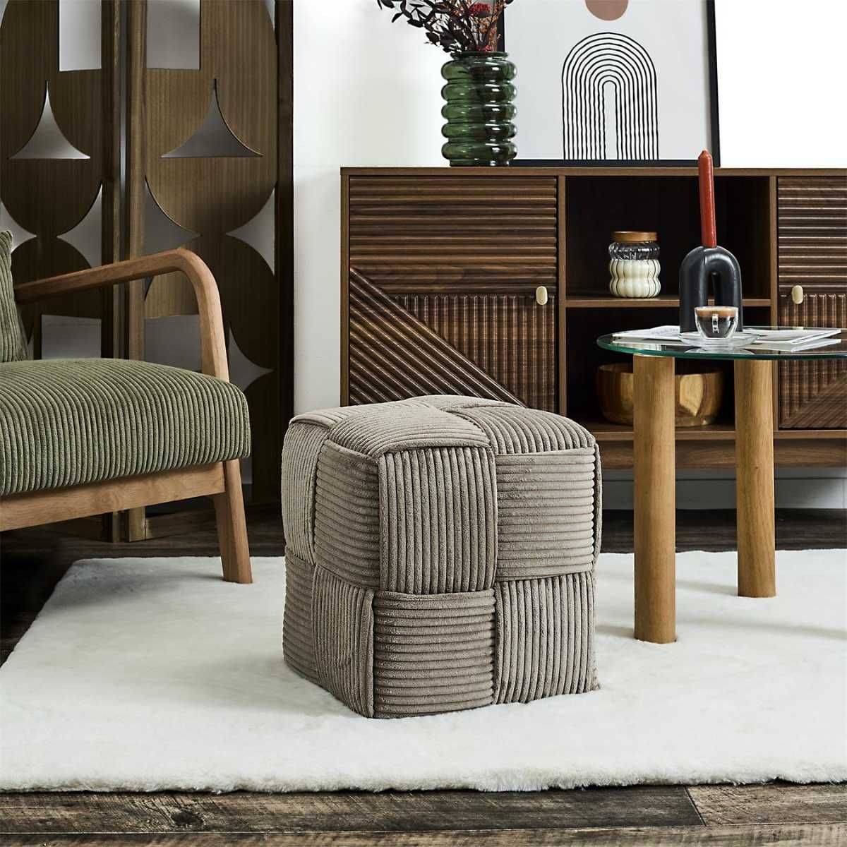 Pouf cube en velours côtelé tressé coloris taupe - AMORY - Image 2