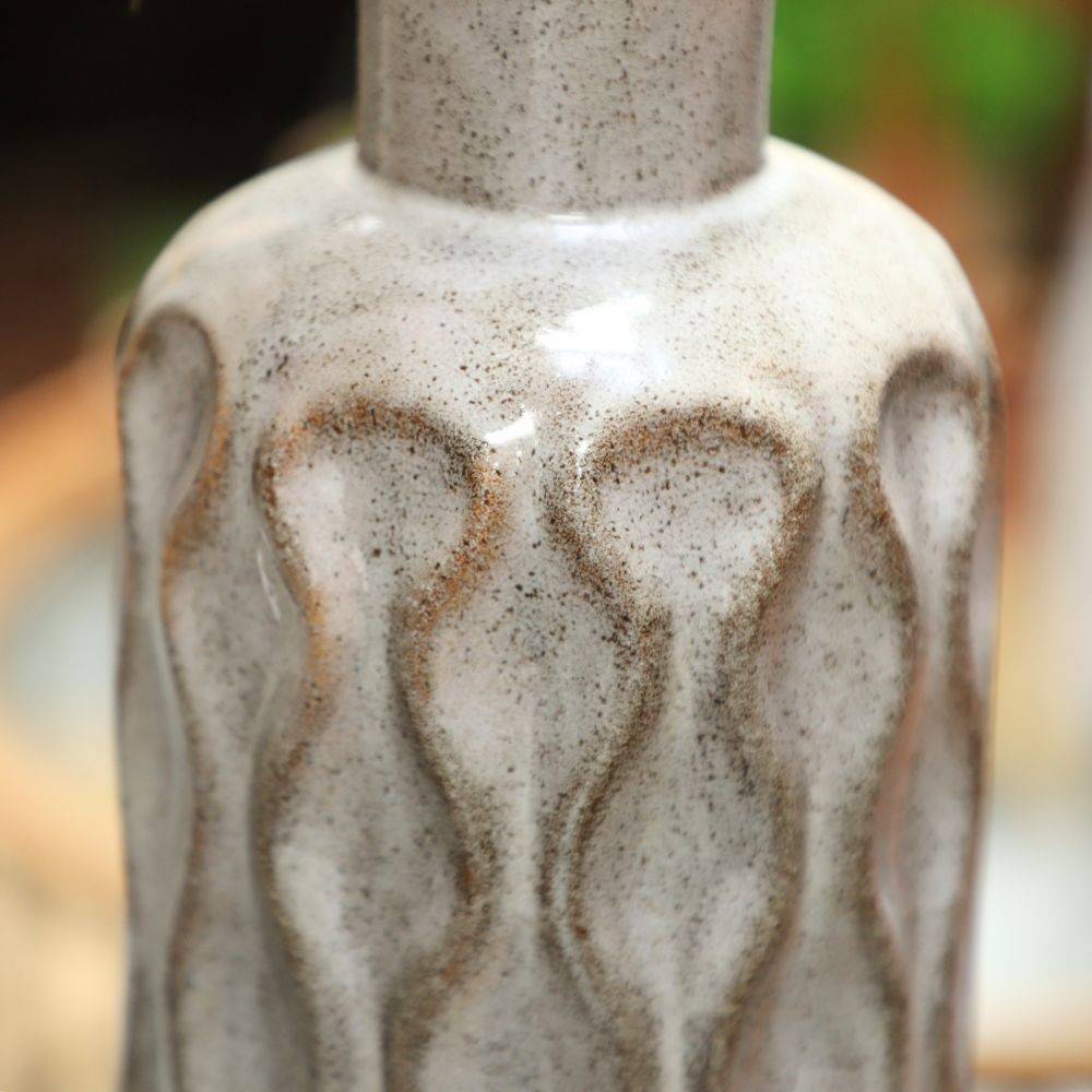 Chemin De Campagne - Vase bouteille "Vagues" en céramique - gris / marron Ø.12 x Ht.40,5 cm Chemin de campagne - Image 5