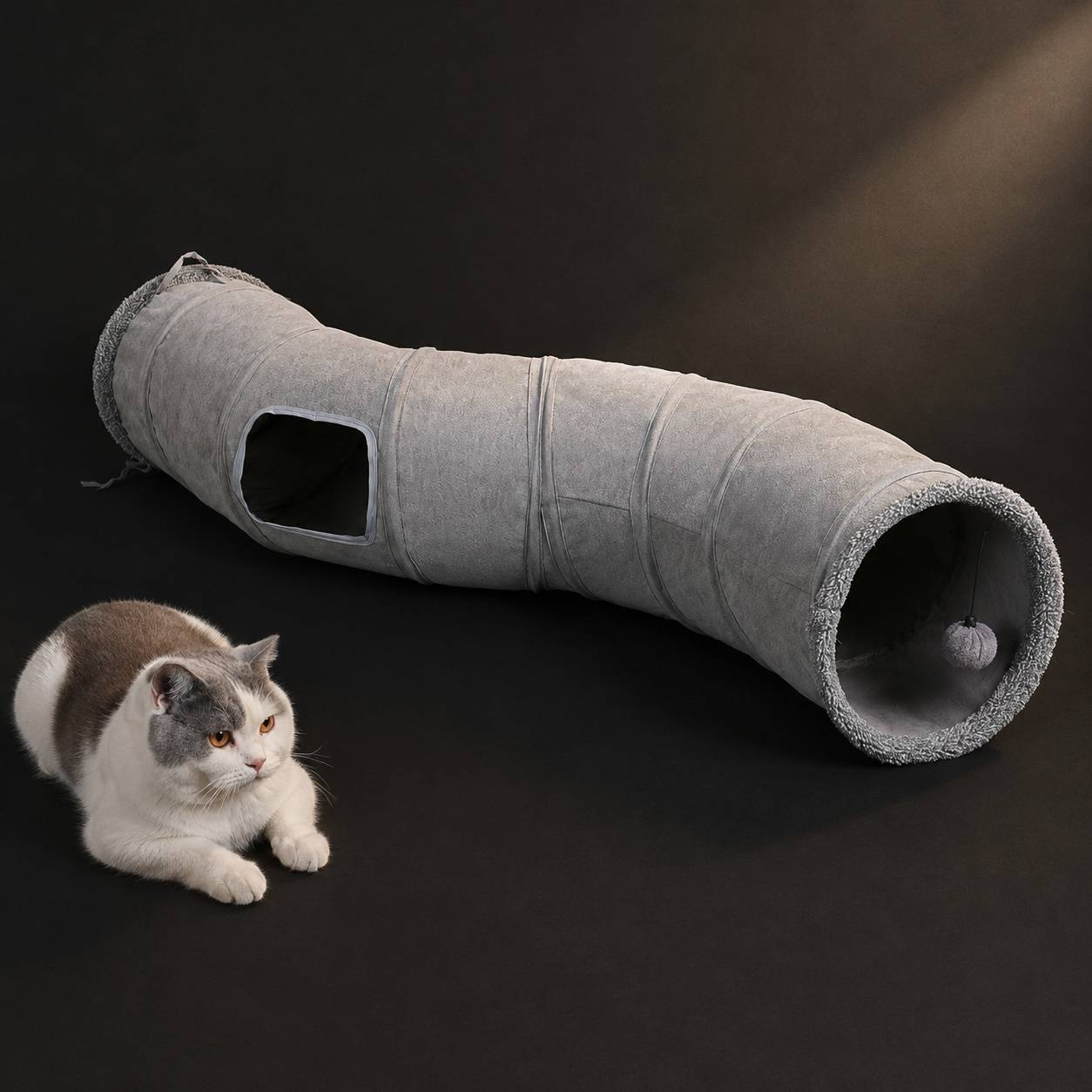 Tunnel à Chat en Daim Pliable avec 2 Trous et Jouet Suspendu Durable - Image 8