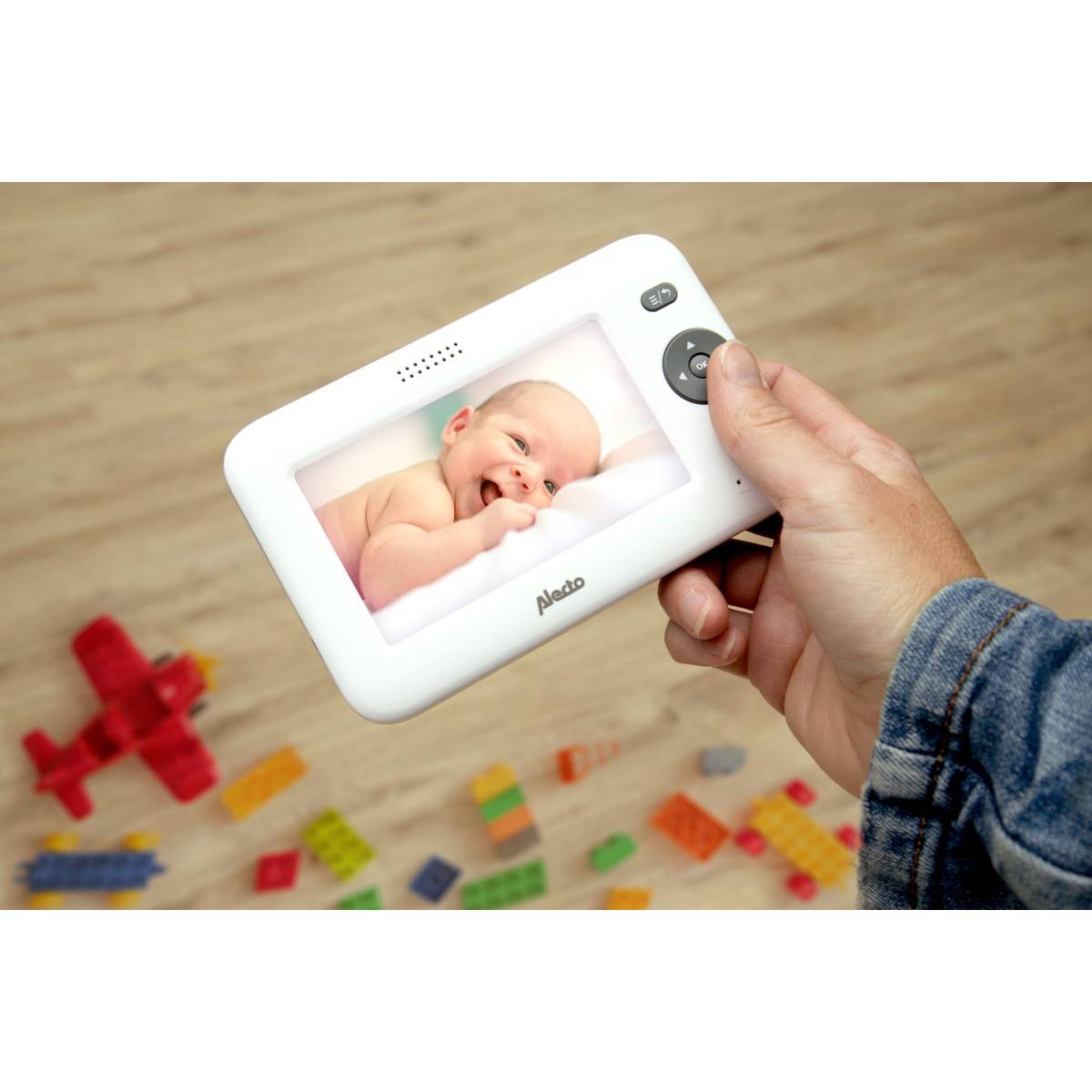 Babyphone Vidéo avec Caméra et Ecran 4,3 pouces Vision Nocturne Portée 300 m Interphone VOX Alecto - Image 6