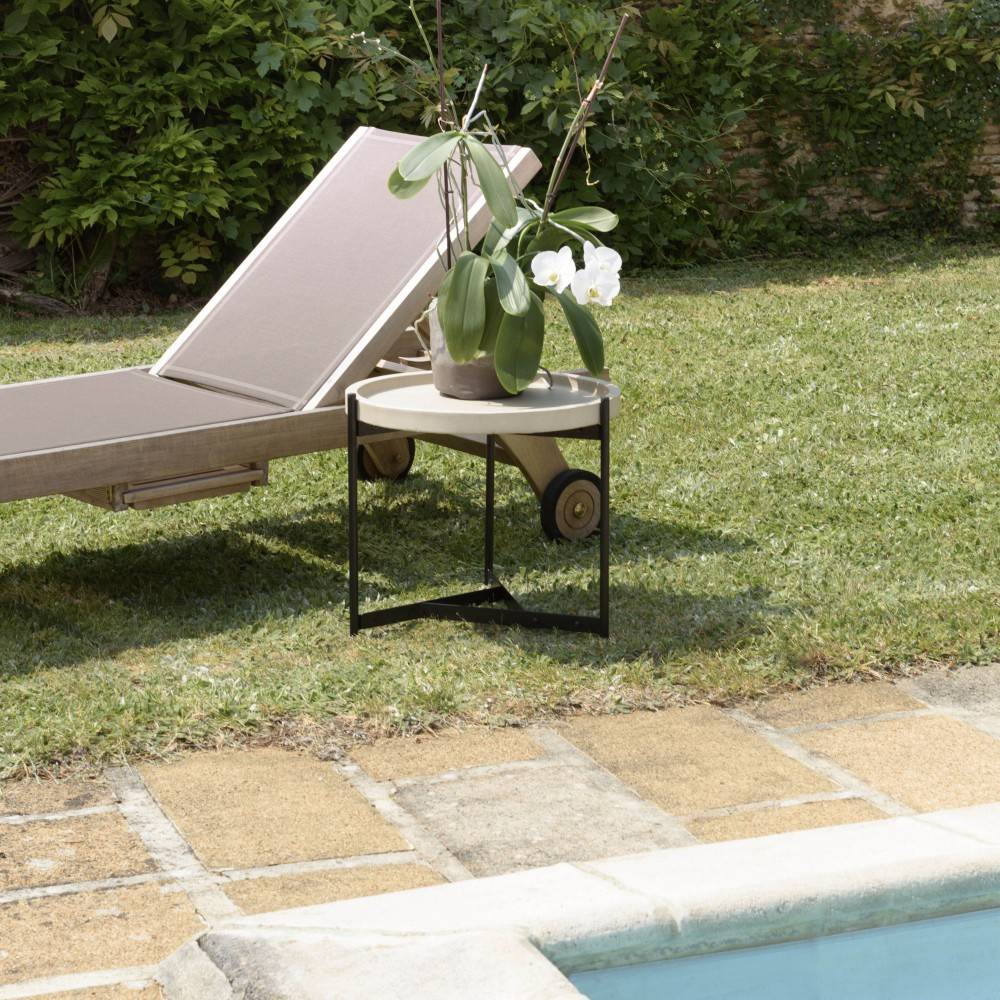 Macabane - HECTOR - Table d'appoint 52x50cm plateau béton beige pieds métal noir - Imagen 6