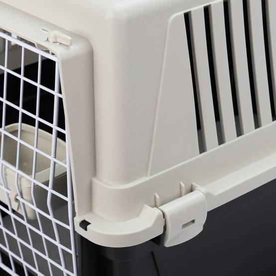 Ferplast - Ferplast Caisse de Transport Chat, Cage de Transport pour Chiens Petits Moyens et Chats jusqu'à 15 Kg, Toit Ouvrable, avec Coussin et Gamelle, Fentes - Image 4