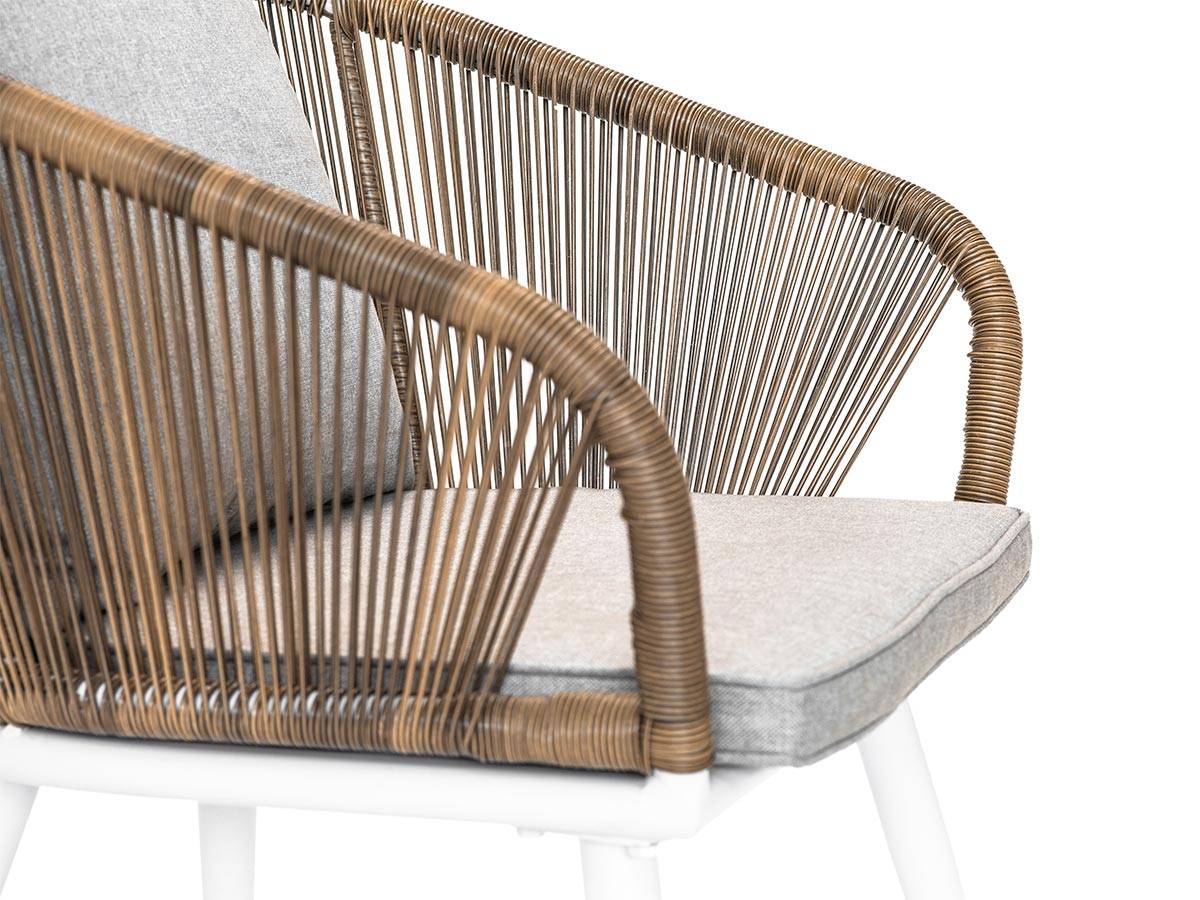 Lot de 2 Fauteuil de jardin en résine tressée structure alu blanc + coussin chiné gris/beige Maldives - Jardiline - Imagen 5