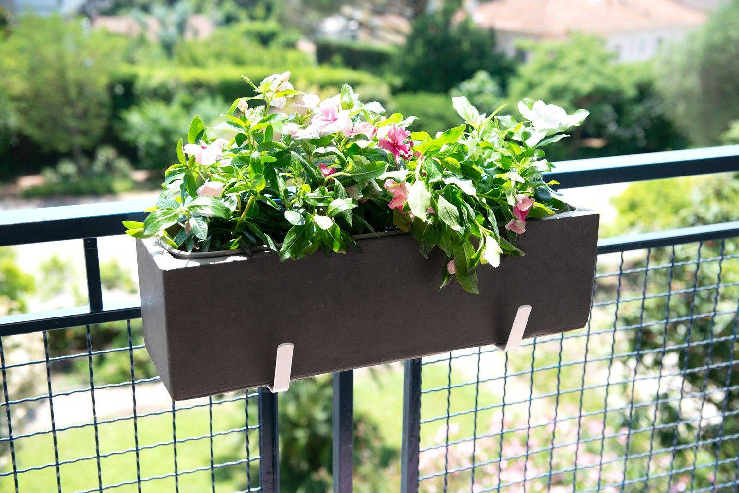 Louis Moulin - Support jardinière fer plat fixations réglables - 35x18 cm - blanc Louis Moulin - Imagen 3
