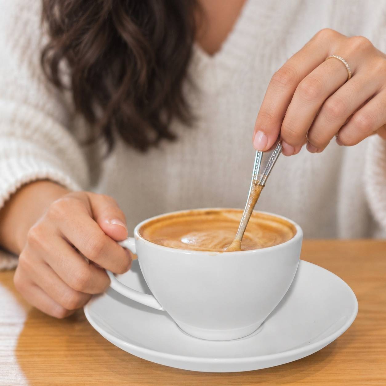 Set de 6 Tasses à Cappuccino en Porcelaine Blanche avec Sous-tasses - Image 4