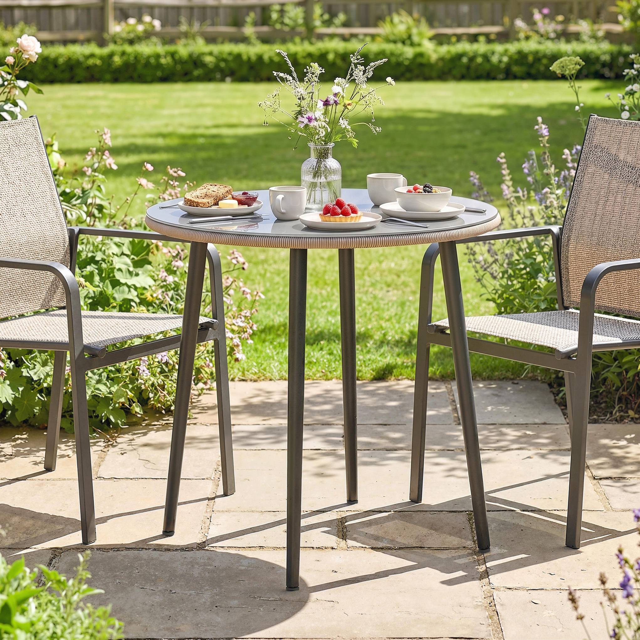 Table à manger de jardin plateau verre trempé bord rotin, structure acier 80x80x74 cm gris - Image 3