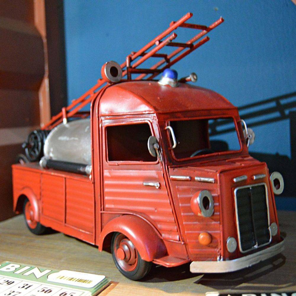 Antic Line Creations - Camion de pompier décoratif en métal Antic Line Créations - Imagen 2