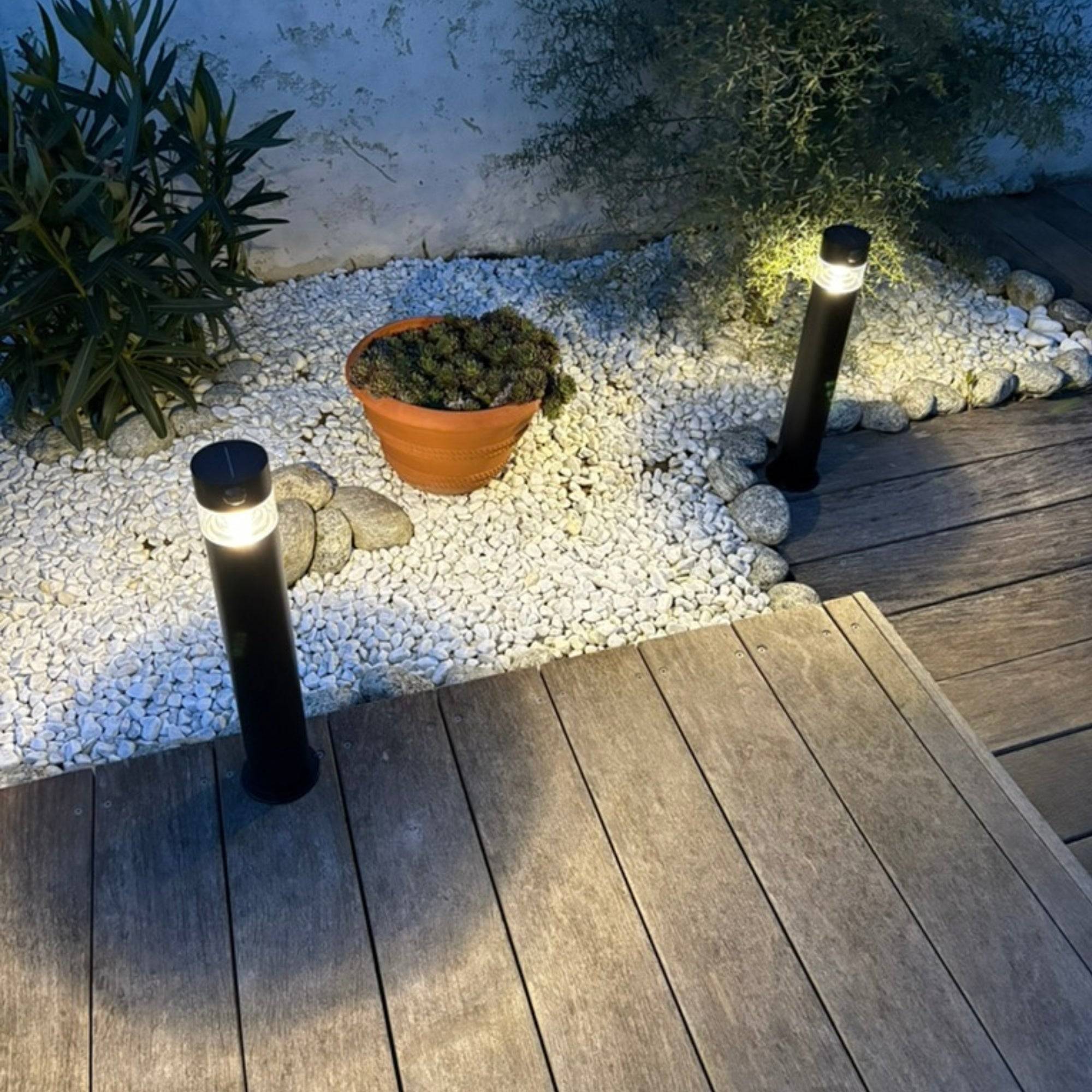 Borne LED solaire ORION avec détecteur de mouvement - Image 5