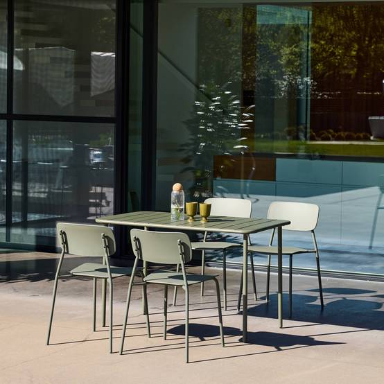 Table de jardin métal + 4 assises kaki. Amélia + Liva L 120 x 70 x 72.5cm | sweeek - Image 3