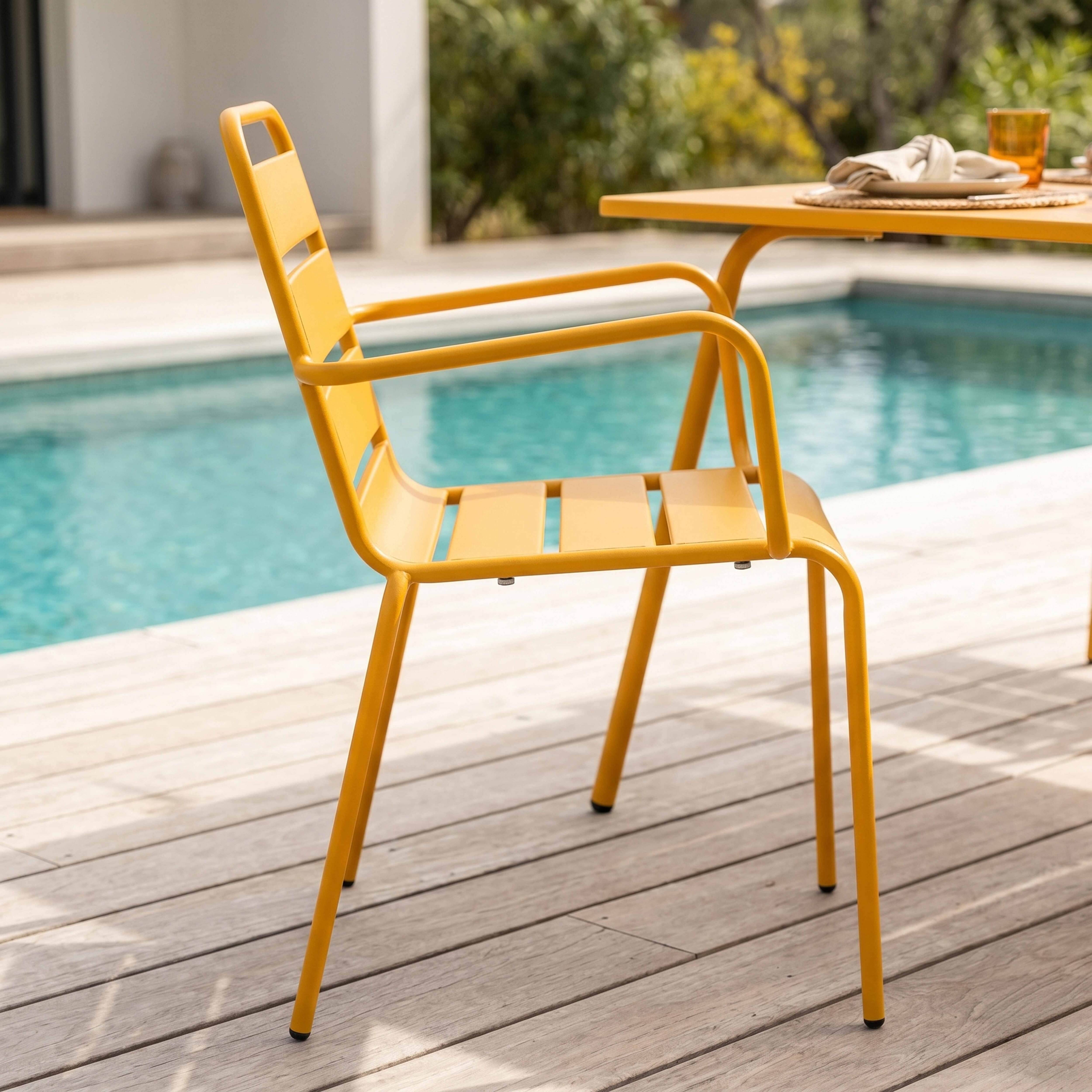 Oviala - Ensemble table de jardin et 8 fauteuils en métal jaune Palavas - Oviala - Imagen 4