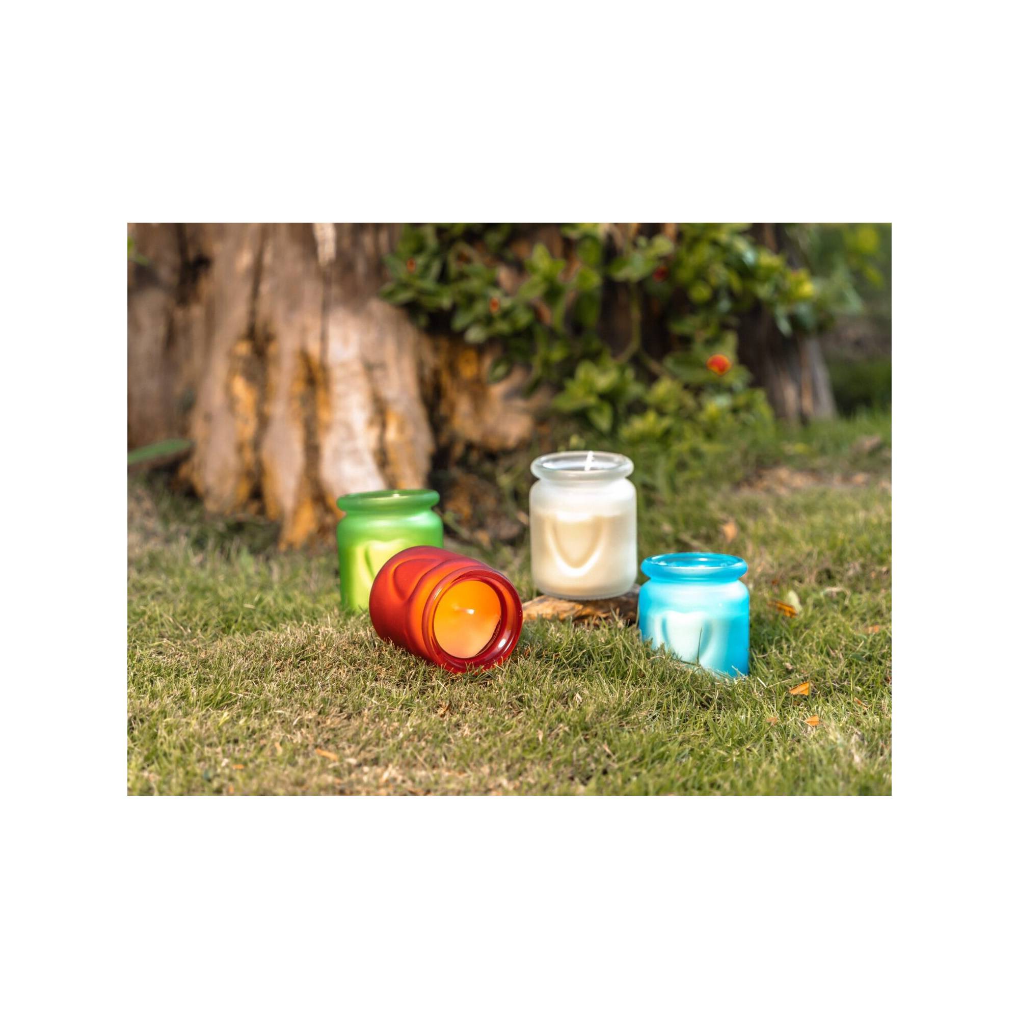 Sans Marque - Lot de 4 bougies citronnelle d'extérieure - Contre les moustiques - A la cire de soja - 6 x 7 cm - Imagen 2