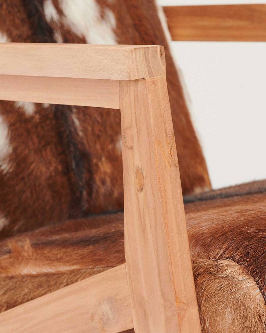 Cow Boy - Fauteuil en teck et peau de chèvre - UNIQKA - Imagen 6