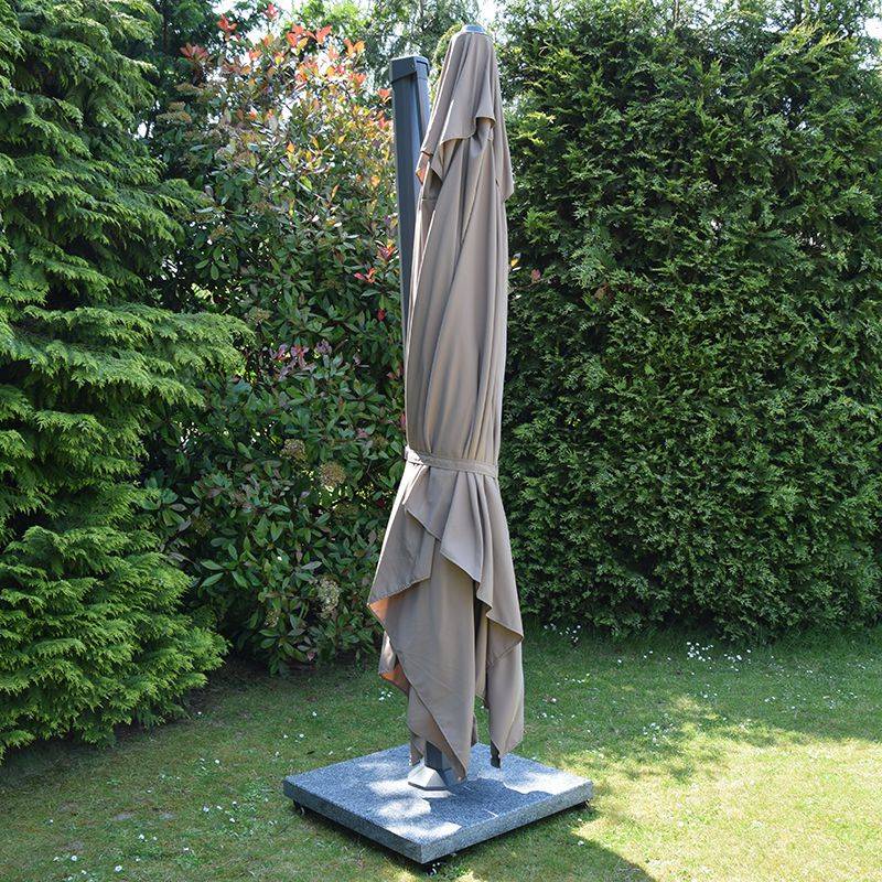Parasol déporté taupe 4x3 m Neptunia - Gecko Jardin - Imagen 4