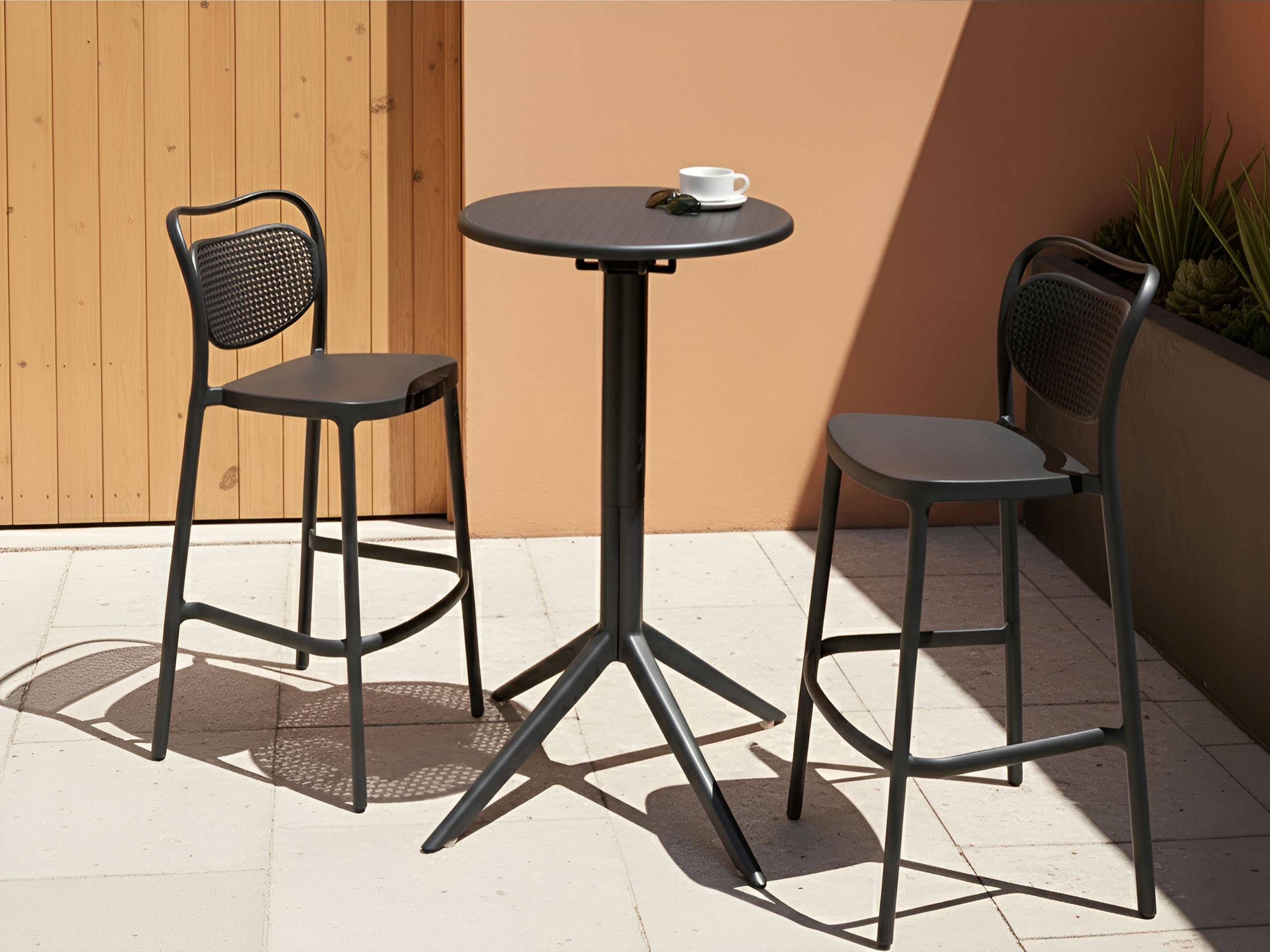 Beliani - Table de bar, 2 Personnes Matière synthétique Noir LEGRENA - Beliani