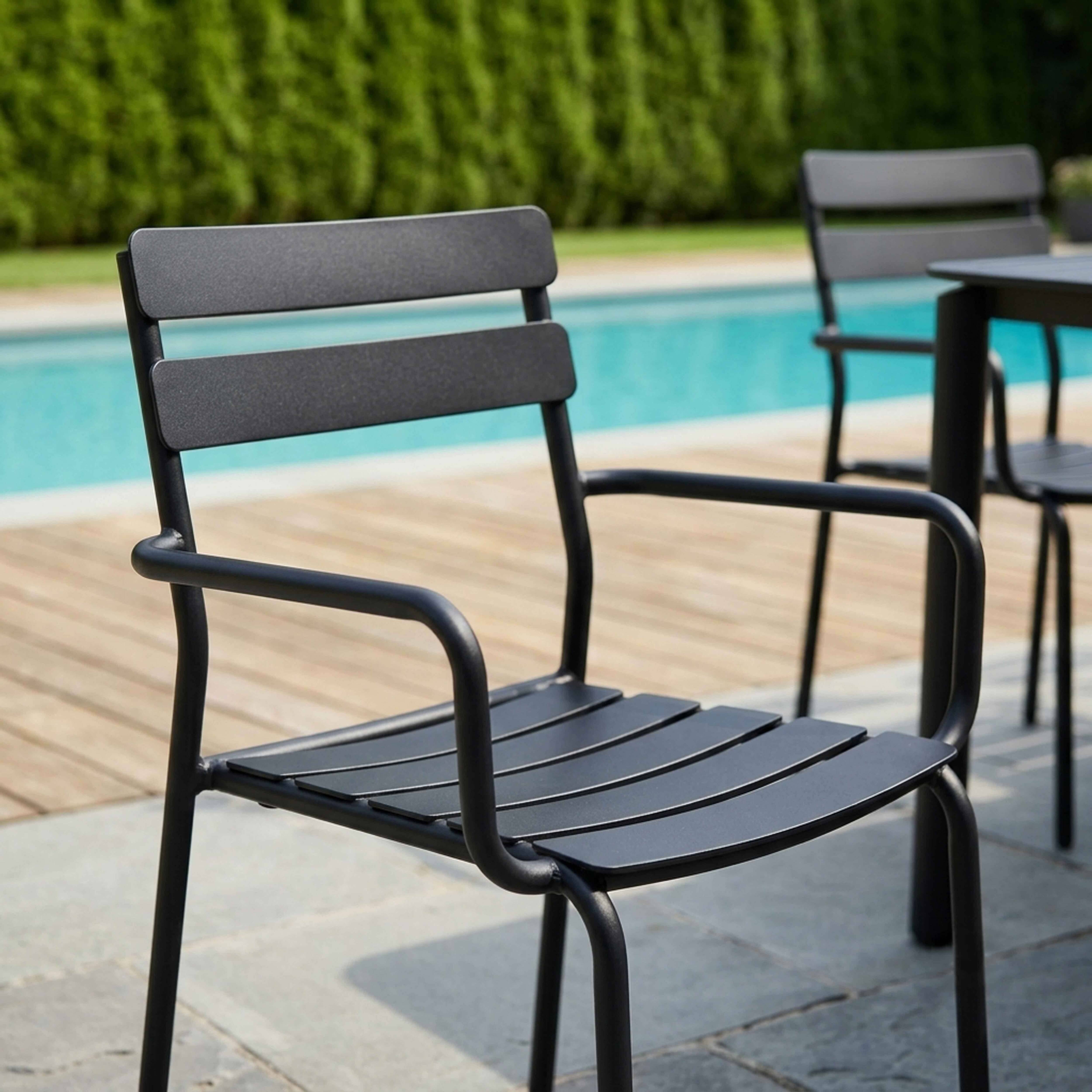 Oviala - Ensemble table de jardin et 8 fauteuils noir Almada - Oviala - Imagen 5