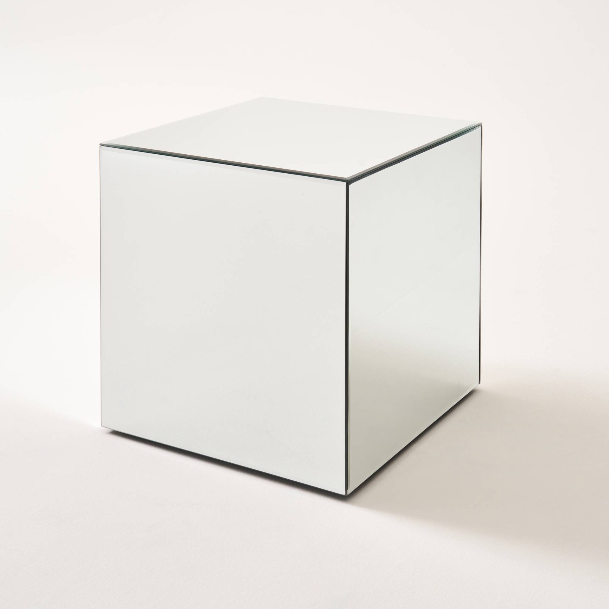 Table cubique miroir transparent. bout de canapé. table d'appoint cube ...