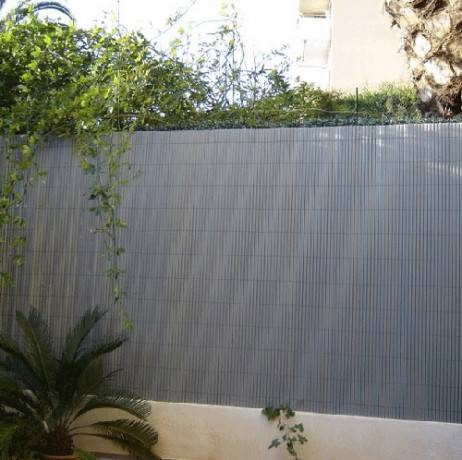 Canisse occultante en PVC Gris Perle 2.50 m - Long 47.50 m, Hauteur 1.80 m