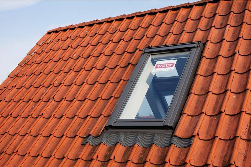 Raccord de remplacement Gris 55x98 cm VELUX jusqu'à 120 mm de relief - EW CK04 0000 - Image 2