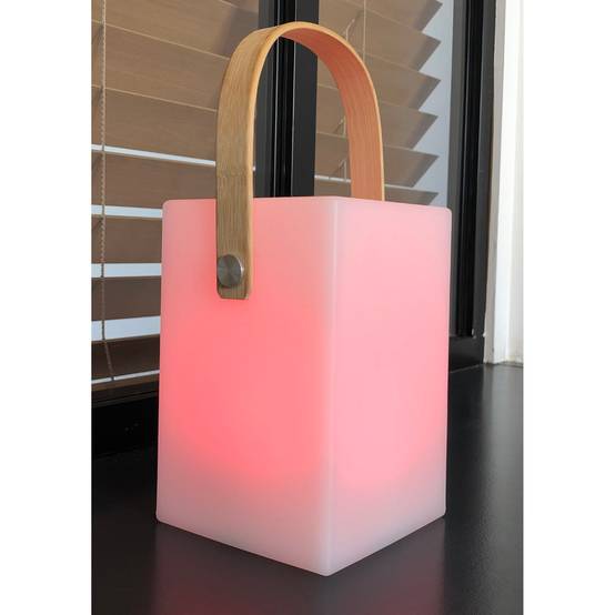 Wilsa Garden - Lampe LED extérieure sans fil cubique multicolore avec anse bambou LISBOA - Imagen 6