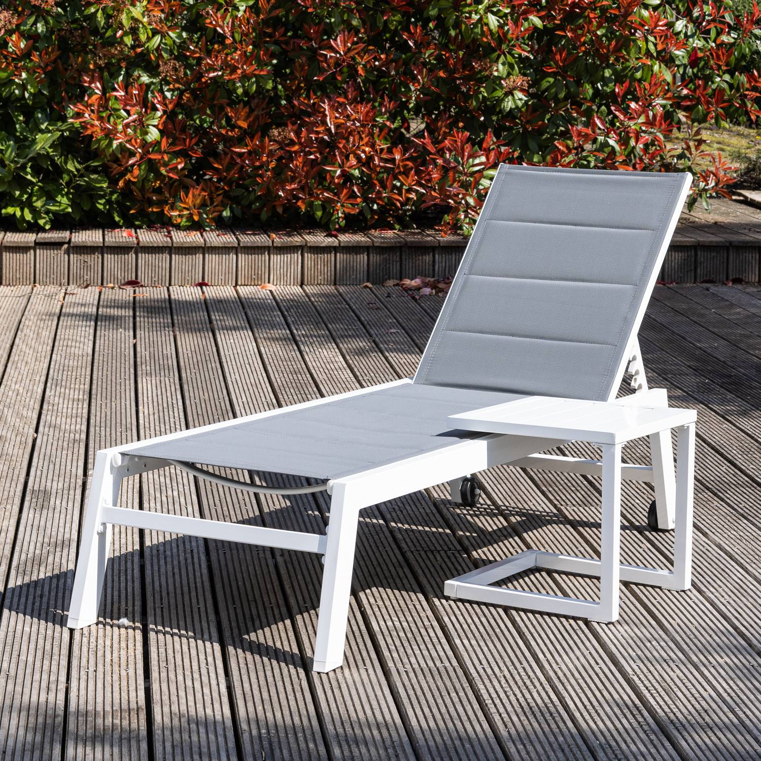 Set bain de soleil et table d'appoint BARBADOS en textilène gris - aluminium blanc - HAPPY GARDEN - Image 2