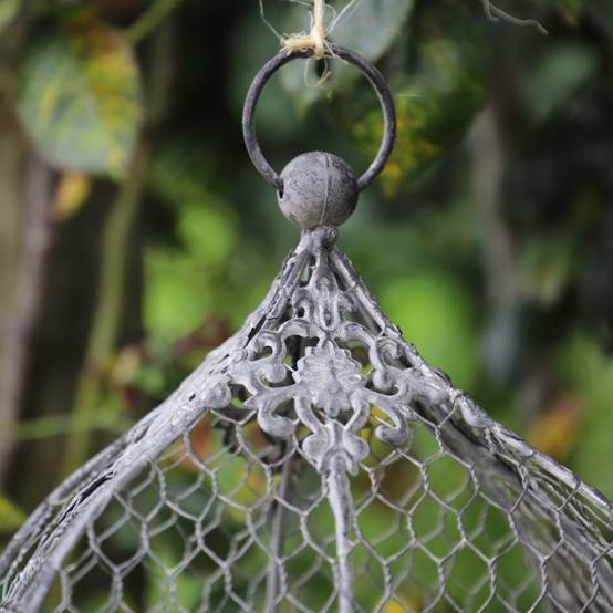 Cage à oiseaux bougeoir grillagée en métal gris 26 x 19 x 53 cm Chemin de campagne - Image 6