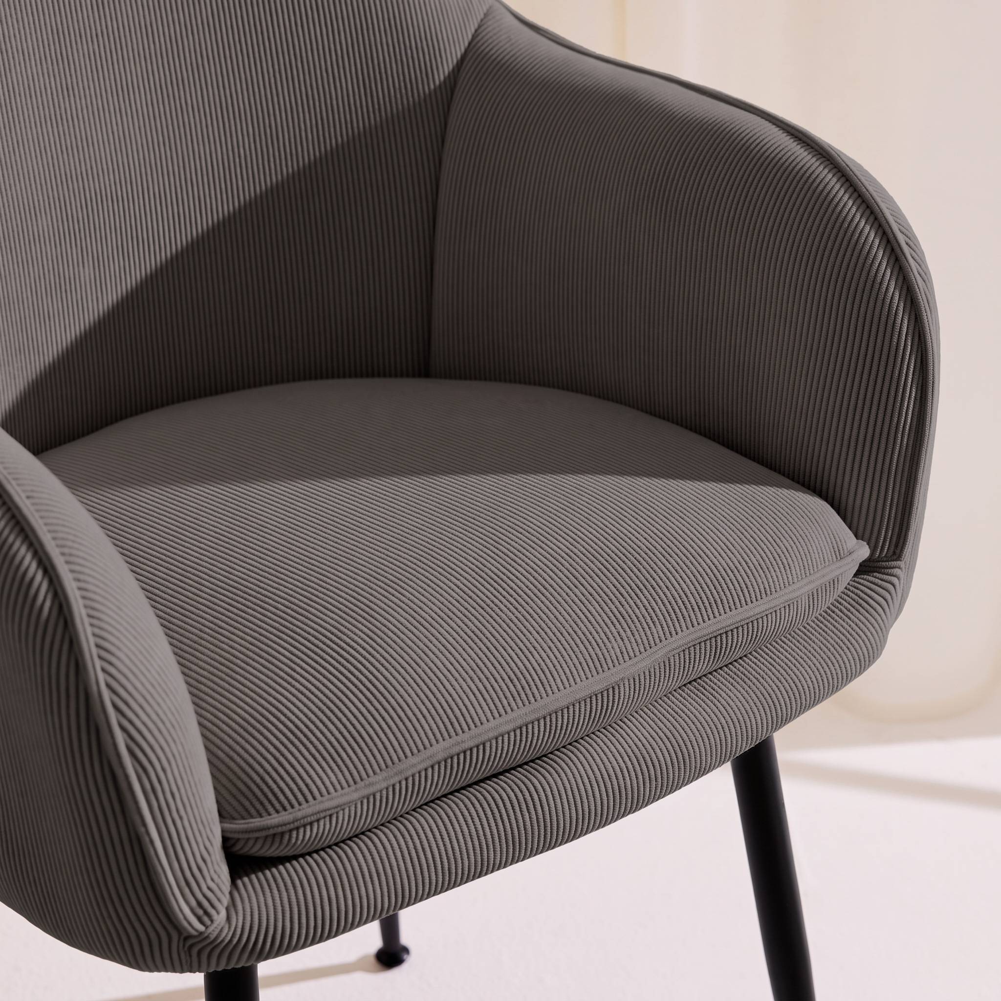 sweeek - Lot de 4 fauteuils en velours côtelé gris foncé et pieds en métal noir mat. L 57 x P 59 x H 84.5cm | sweeek - Image 5