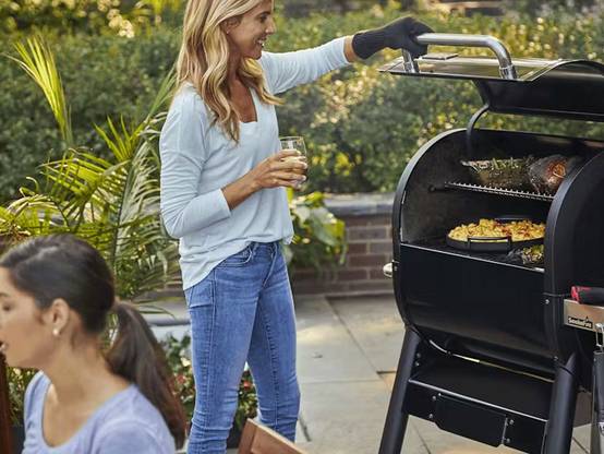 Weber - Barbecue à pellets Smokefire EX4 GBS + Rôtissoire - Weber - Image 10